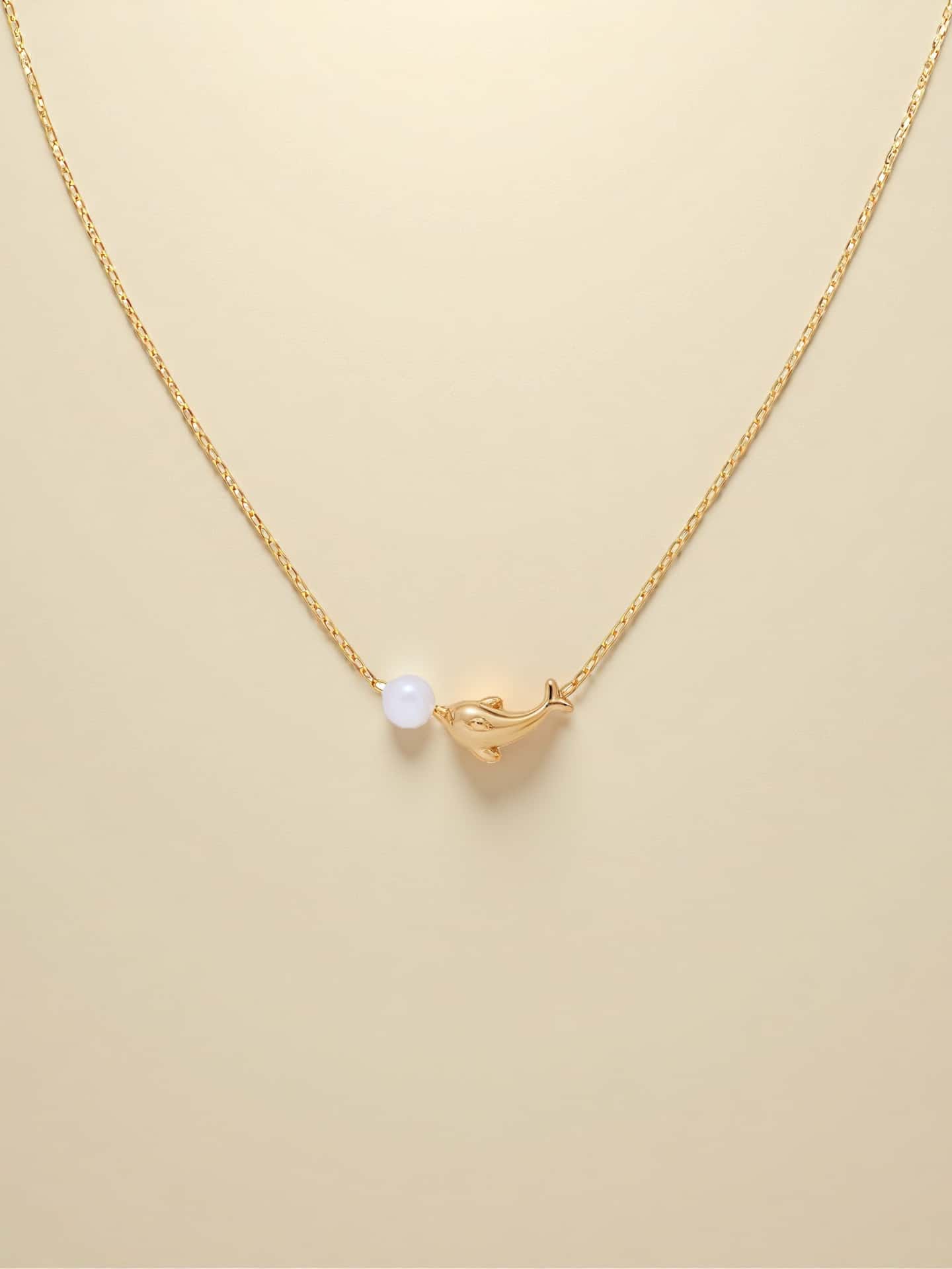 The Dolphin Pearl Motif Necklace